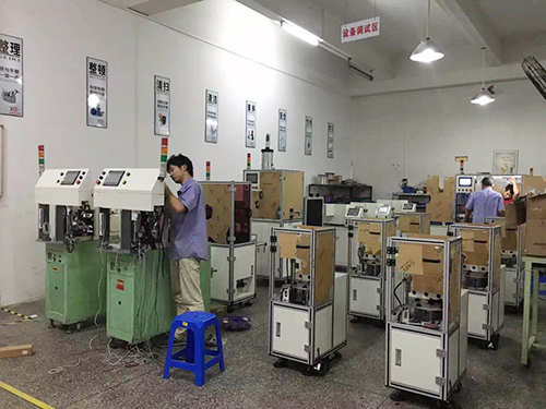 設(shè)備組裝車間